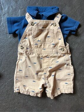 Carter's Blue & Tan Shark Print Short Overalls Set 12 Mths